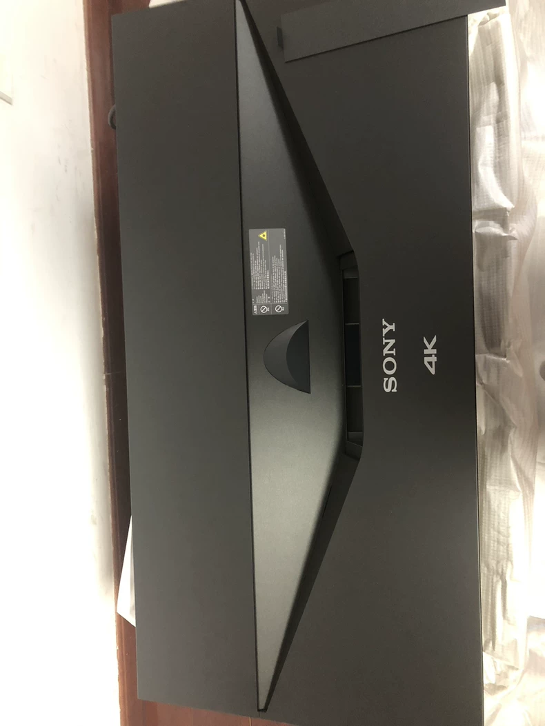 Sony VPL-GTZ1 4k Ultra-short throw laser projector